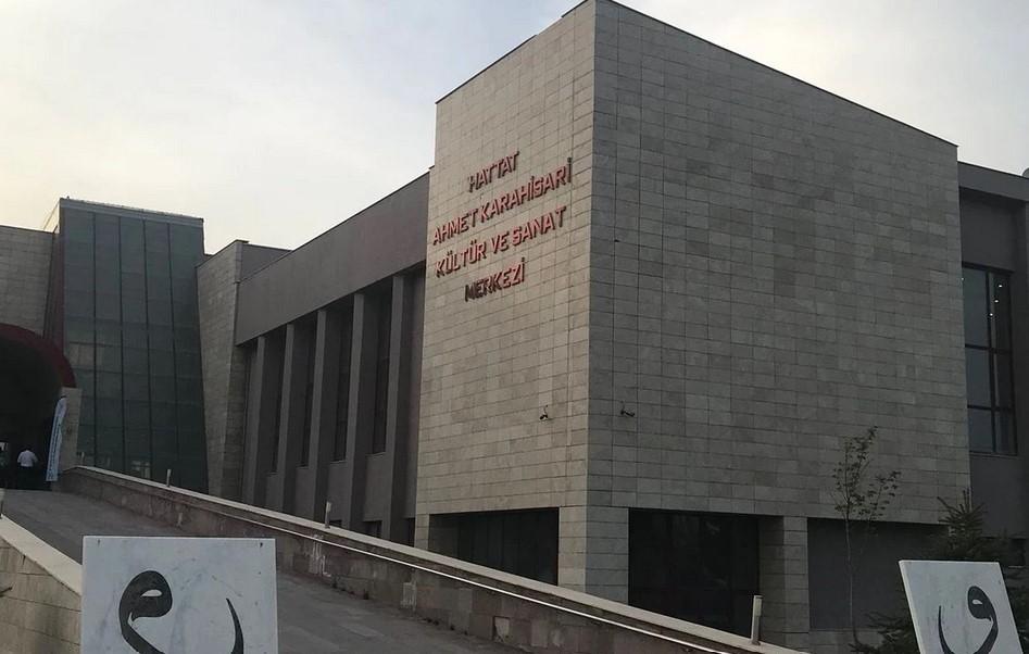 Hattat Ahmet Karahisari Kültür Merkezi